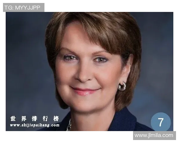 美国足球明星的崛起与影响力探讨及其在全球体育界的地位分析 美国足球明星的崛起与影响力探讨及其在全球体育界的地位分析