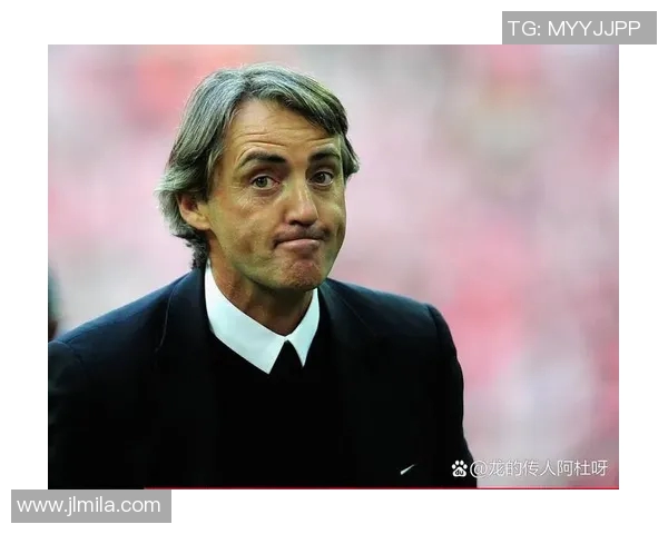 26号足球明星的辉煌历程与传奇故事揭秘 26号足球明星的辉煌历程与传奇故事揭秘